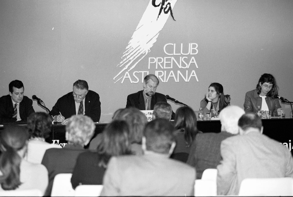 Mesa redonda sobre La Fbrica de Gas de Oviedo
