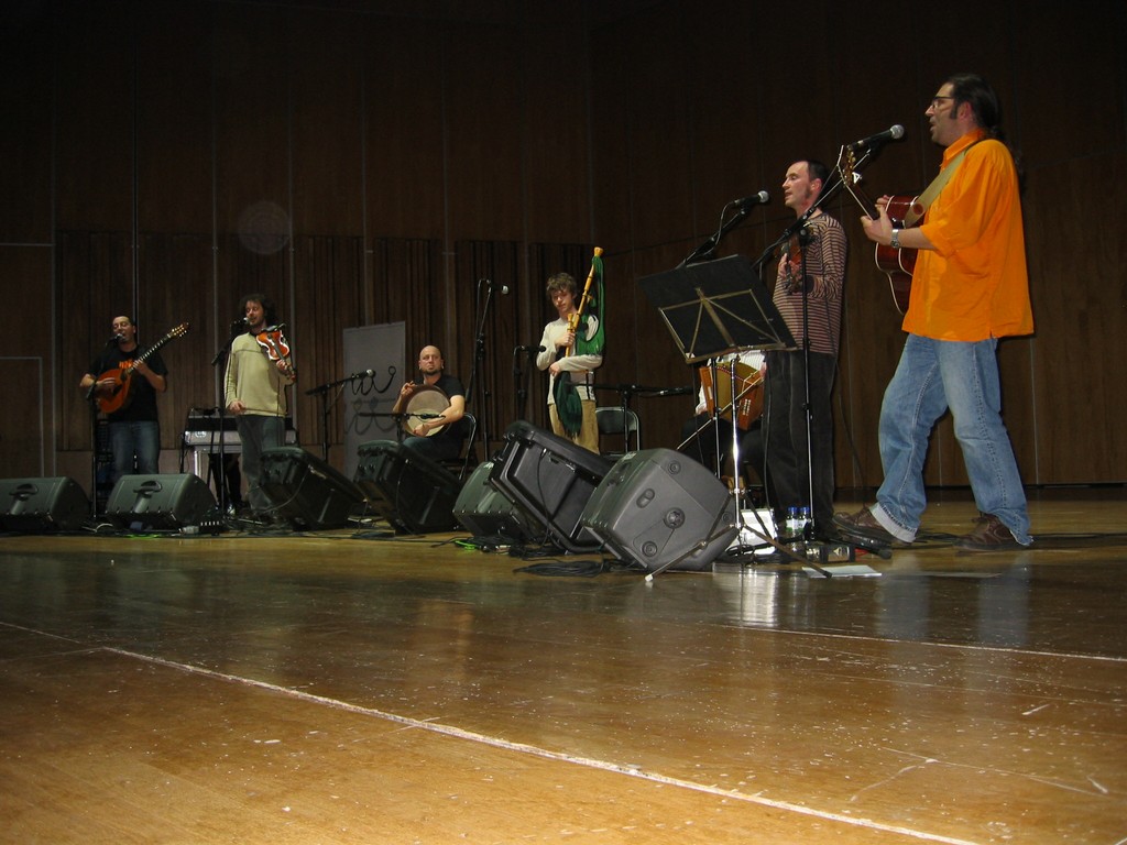Grupo Felpeyu