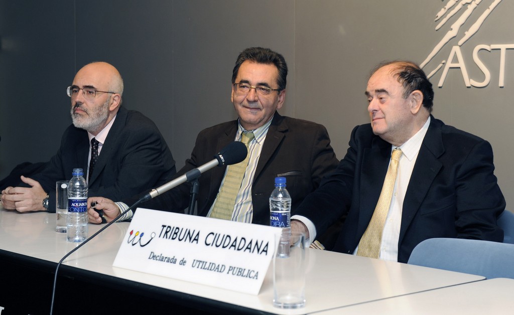ALEJANDRO CERCAS