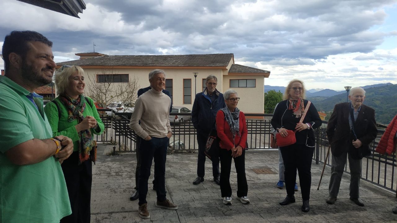 Visita al Museo Casa de Las Radios en Suares 2 de mayo de 2025 2