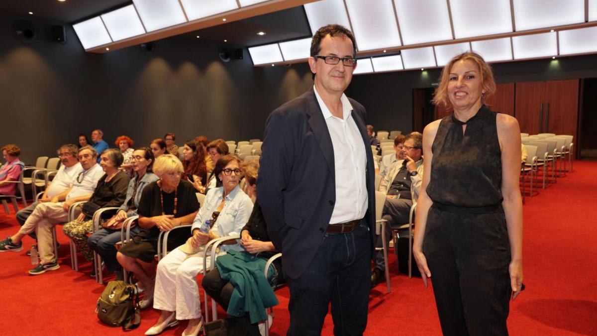 Antonio Muoz Snchez y Virginia Gil Torrijos
