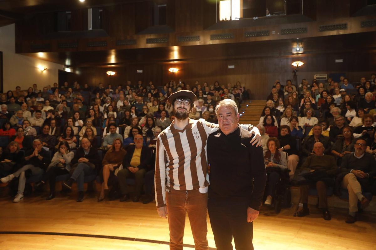 David Ucl�s y Fulgencio Arg�elles en la Sala de C�mara del Auditorio de Oviedo