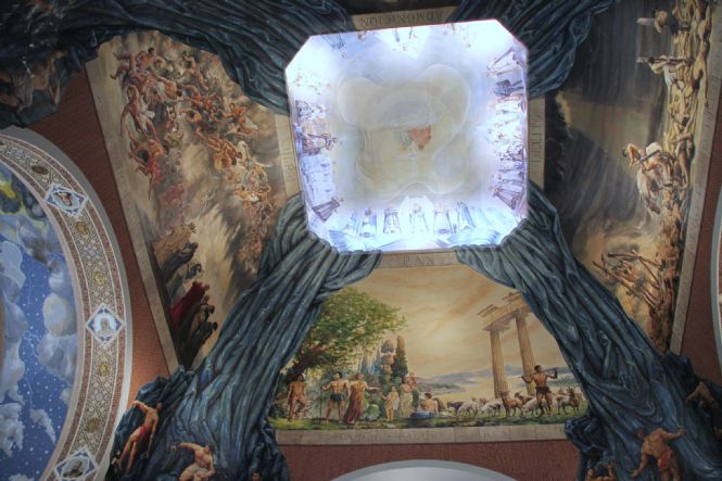 Itinerario histrico-artstico  por Ribadesella. Grupo Tribuna 11 de mayo 2019, iglesia parroquial de Ribadesella