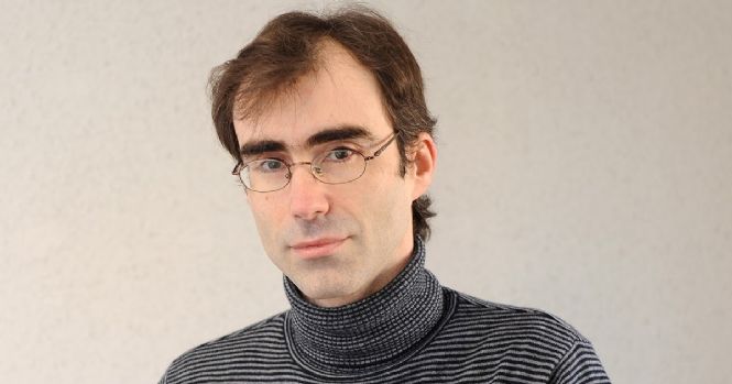Javier Almuzara