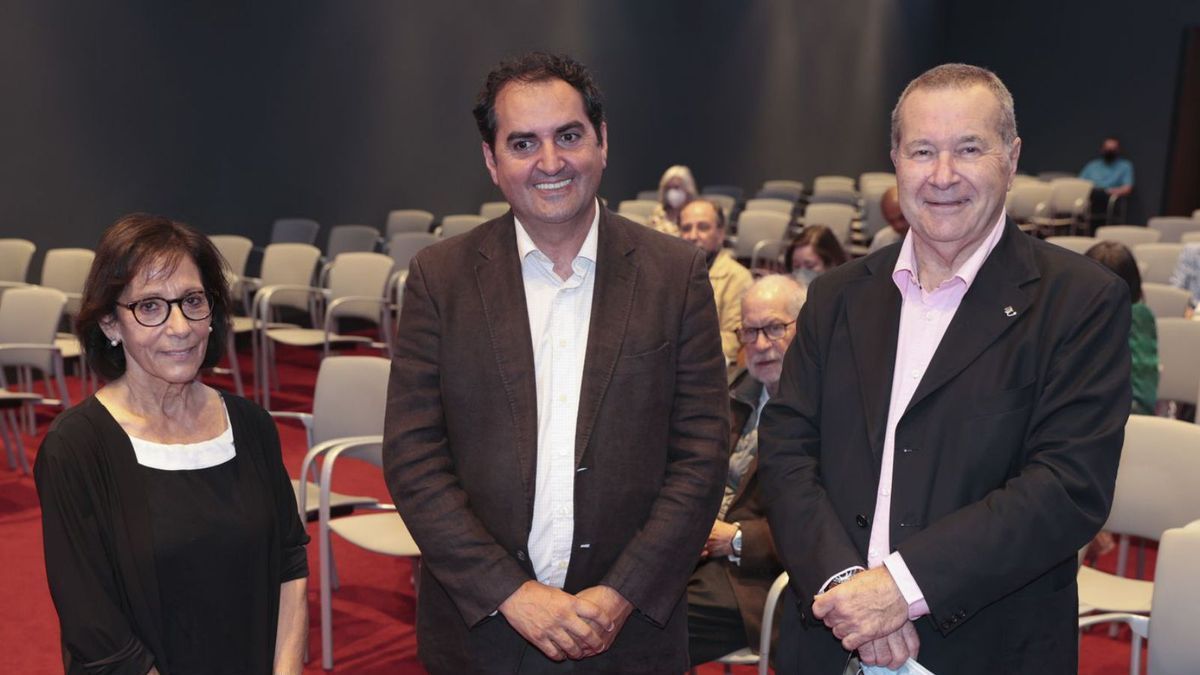 Blanca Martnez Bueno, Jos Manuel Gutirrez Llorente y Pedro Snchez Lazo