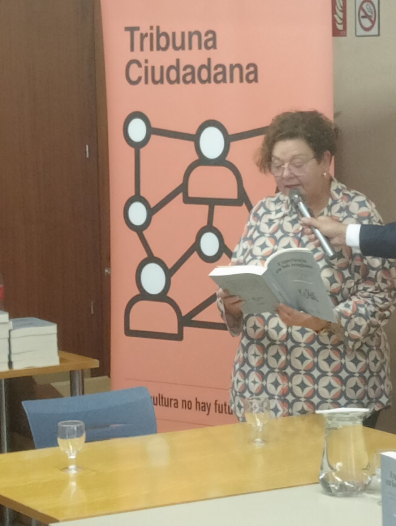Presentaci�n del libro Experiencia en los renglones lectora