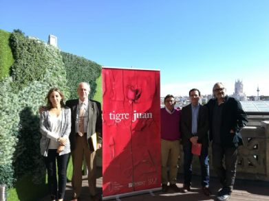 Virginia Gil, Alfonso Toribio, Roberto Snchez Ramos, Martn Casariego y Miguel Murriz en el Crculo de Bellas Artes de Madrid