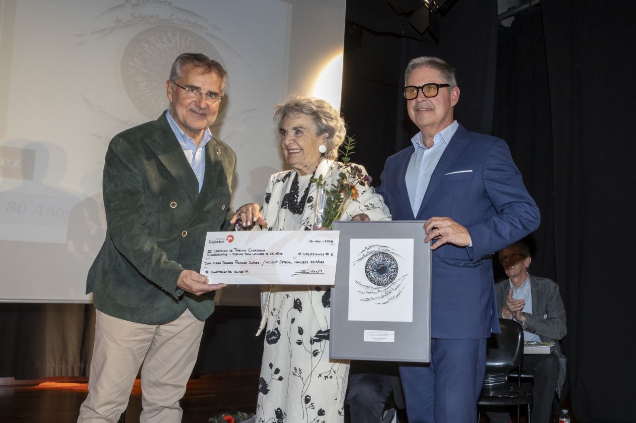 Carlos Si�eriz, Dolores Palacios y Enrique Rodr�guez Nu�o