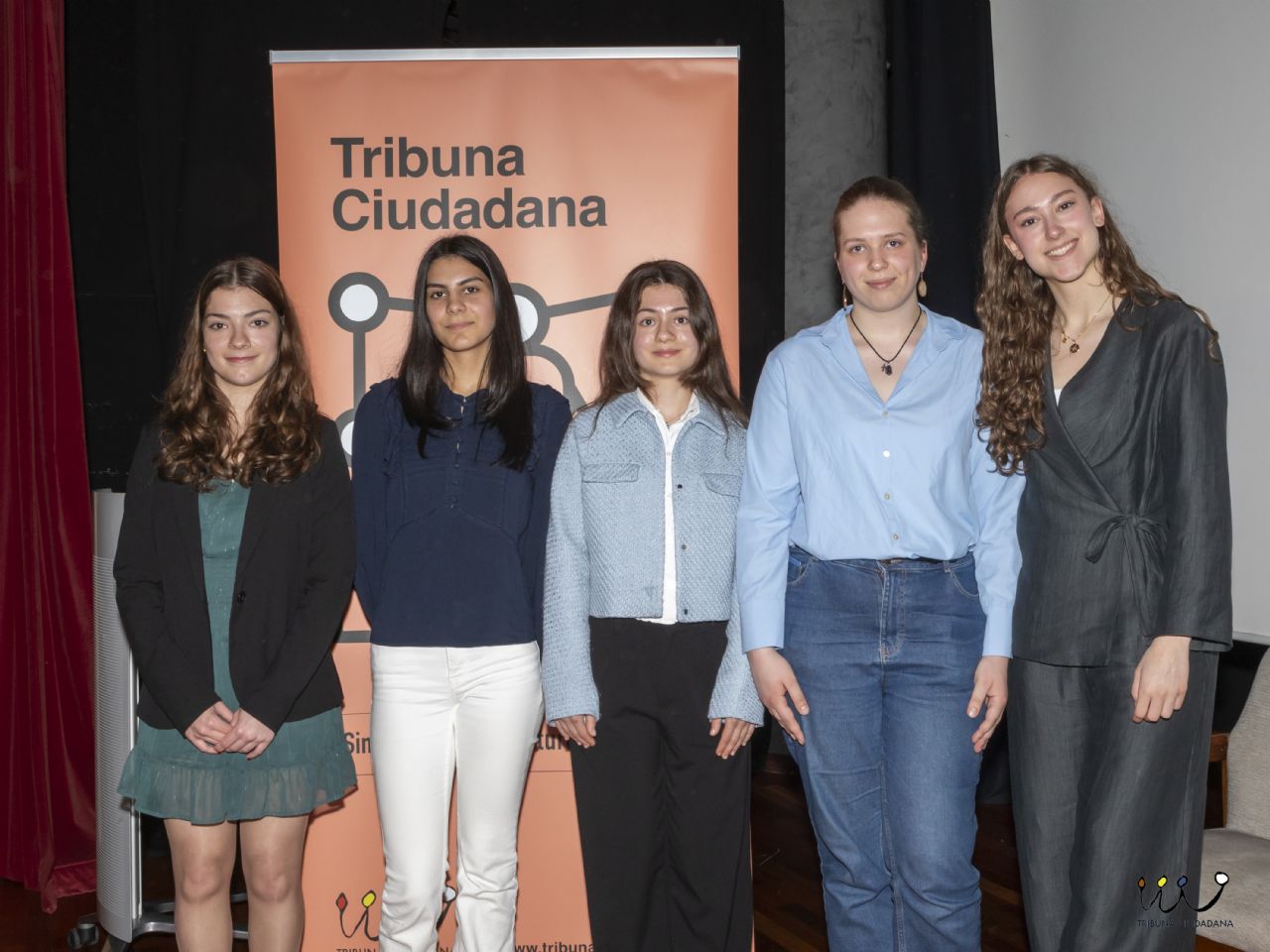 Alba Su�rez Brenes, Yaiza Fern�ndez Terr�n, Irina Mar�a Predescu, Tetiana Ivchenko y Adriana Mart�nez Hurtado