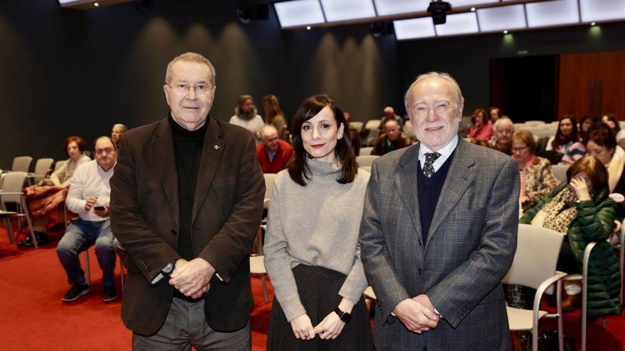 Pedro S�nchez Lazo, Eva Mart�nez Pinilla y Julio Bobes