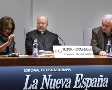 M Luisa Alonso Bengoa , Jos Luis Gonzlez Novaln y Javier Fernndez Conde