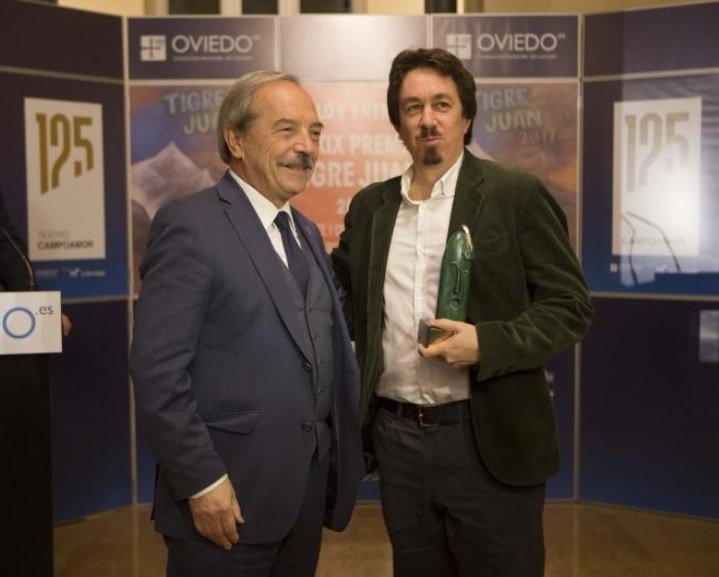 Alcalde de Oviedo y Pedro Mairal